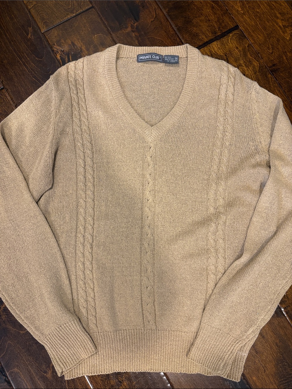 Vintage Men's V-neck silk blend sweater